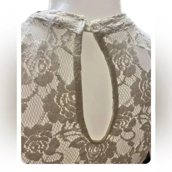 Rebellion Boho White Ivory Lace Mini Flowy Dress Size Medium - Picture 6 of 7